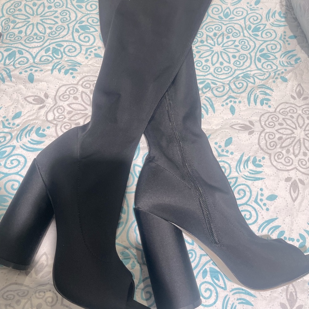 THIGH HIGH OPEN TOE - 6